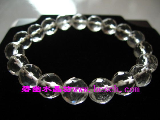 Natural Clear-qurartz 64-facet bracelet